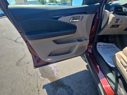 Used 2020 Honda Pilot Elite image 13