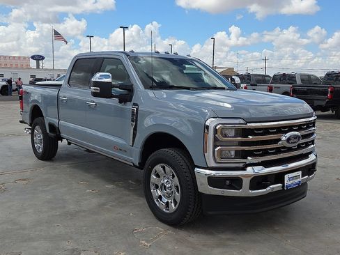 New 2026 Ford F250 King Ranch w/ Chrome Package AWD/4WD image 7
