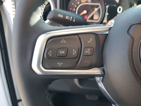 New 2026 Jeep Wrangler Unlimited Sahara AWD/4WD image 38