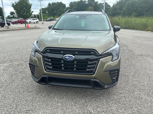 Used 2024 Subaru Ascent Onyx Edition AWD/4WD image 8