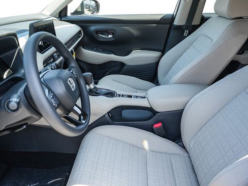 New 2027 Honda HR-V LX image 10