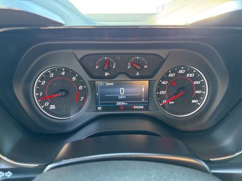 Used 2024 Chevrolet Camaro LT w/ Technology Package image 21