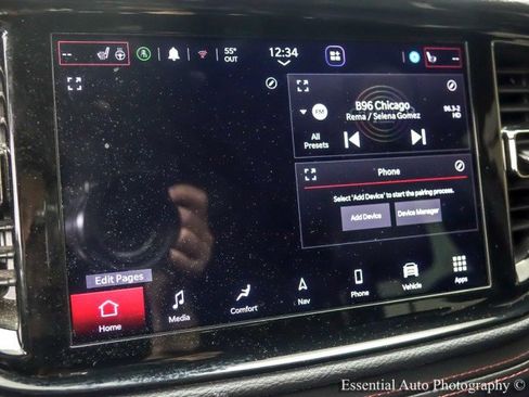 Used 2021 Dodge Durango R/T w/ Blacktop Package AWD/4WD image 22