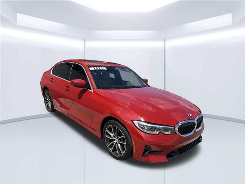 Used 2022 BMW 330i Sedan w/ Convenience Package RWD image 9