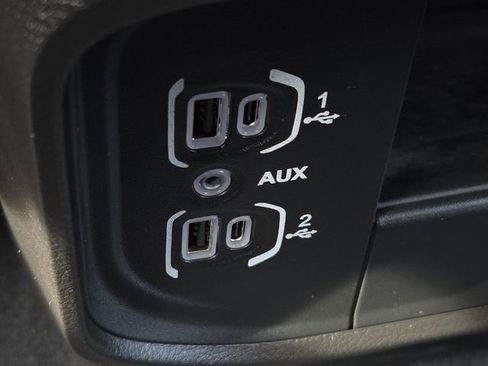 Used 2024 RAM 2500 Laramie image 27