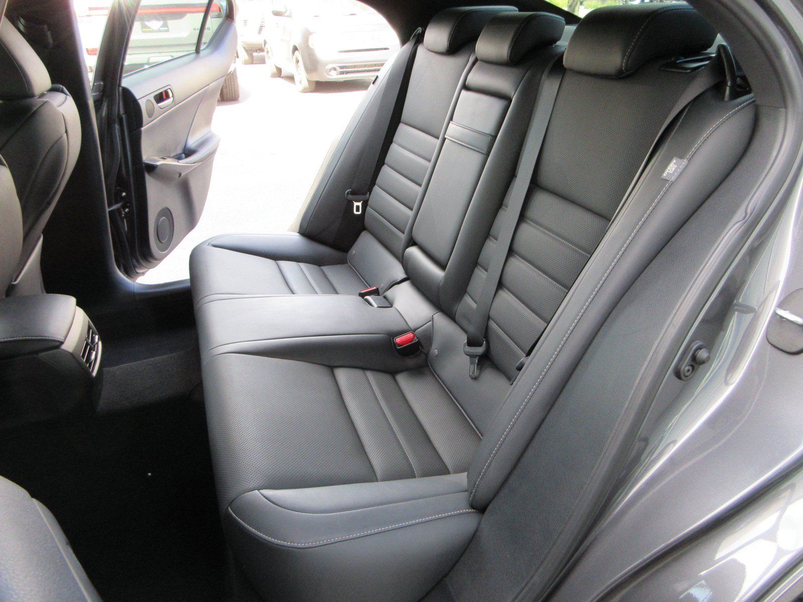 Used 2021 Lexus IS 350 F Sport w/ Dynamic Handling Package AWD/4WD image 24