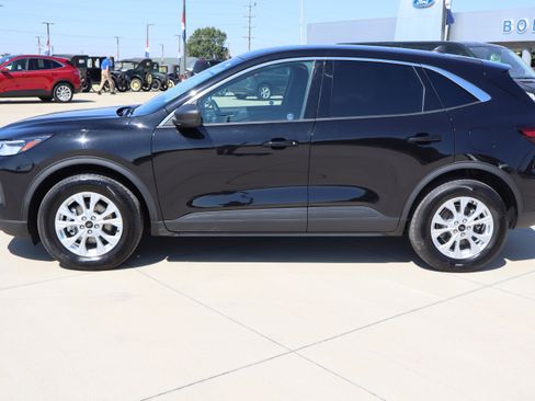 Used 2023 Ford Escape Active image 9