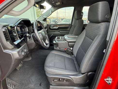 Used 2022 Chevrolet Silverado 1500 LT Trail Boss w/ Protection Package AWD/4WD image 12