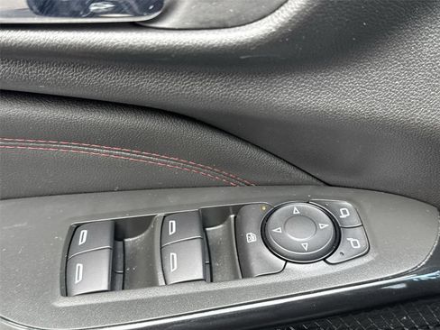 Used 2024 Chevrolet Trax RS w/ Driver Confidence Package image 23