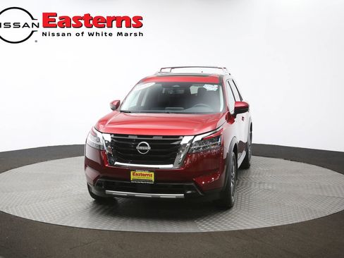 Used 2024 Nissan Pathfinder SL w/ SL Premium Package image 56