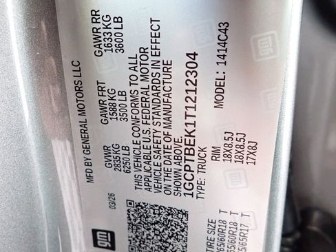 New 2026 Chevrolet Colorado W/T w/ WT Custom Package AWD/4WD image 35