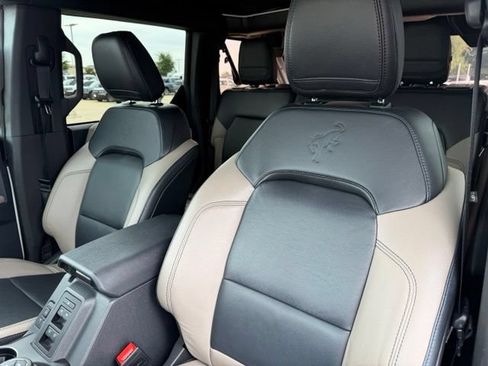Certified 2023 Ford Bronco Wildtrak AWD/4WD image 10