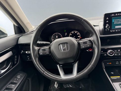 Used 2024 Honda CR-V EX-L image 17