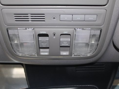 Used 2020 Honda CR-V EX-L image 36