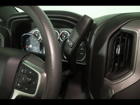 Certified 2022 Chevrolet Silverado 1500 Custom w/ Safety Confidence Package AWD/4WD image 25