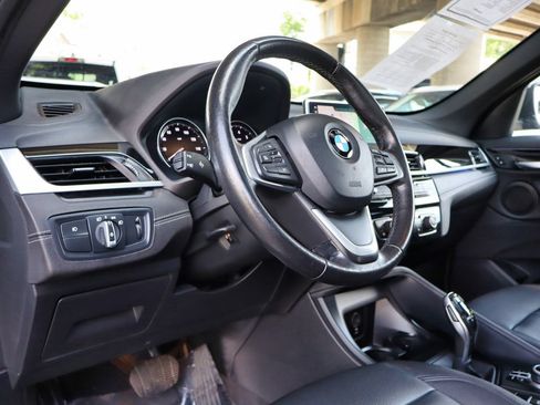 Used 2020 BMW X1 xDrive28i w/ Convenience Package AWD/4WD image 18