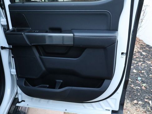 Used 2022 Ford F150 XLT w/ Equipment Group 302A High image 11