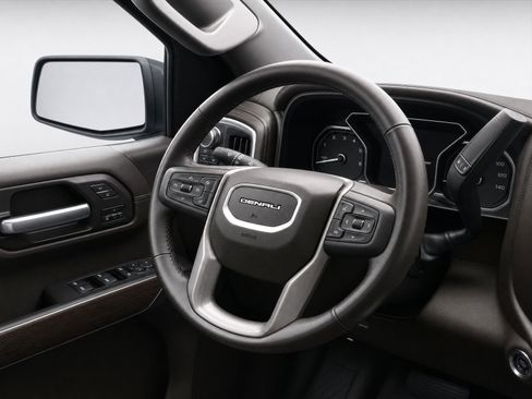 Used 2021 GMC Sierra 1500 Denali w/ Technology Package AWD/4WD image 17