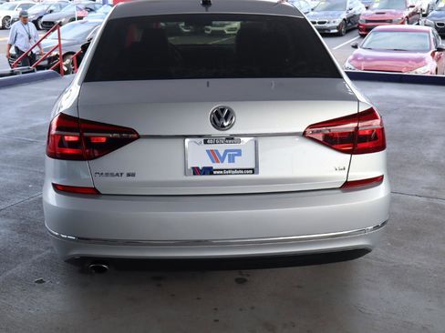 Used 2017 Volkswagen Passat 1.8T SE image 6