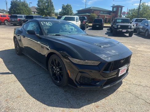 New 2025 Ford Mustang GT image 3