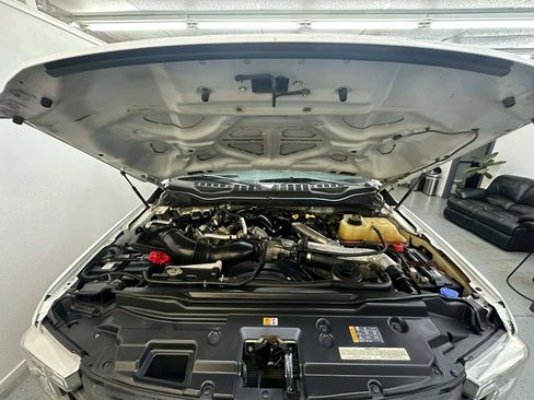 Used 2018 Ford F550 2WD Regular Cab Super Duty w/ Power Equipment Group image 34