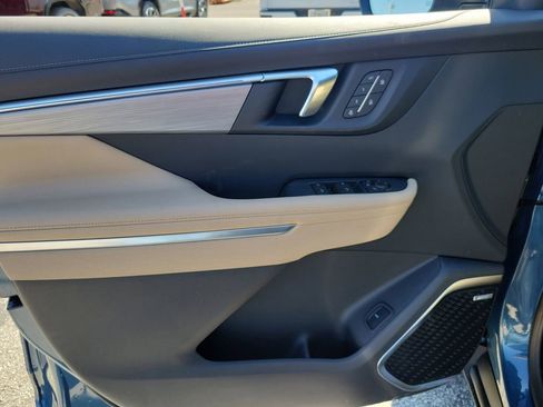 New 2026 Buick Enclave Preferred w/ Power Package FWD image 16