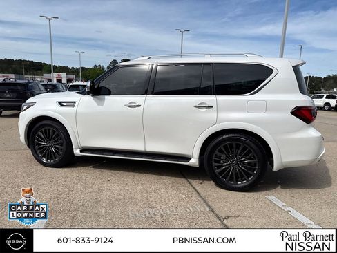 Used 2023 INFINITI QX80 Sensory w/ Cargo Package AWD/4WD image 13