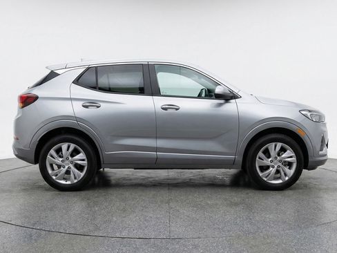 Used 2025 Buick Encore GX Preferred image 11