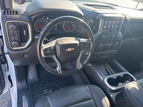 Used 2022 Chevrolet Silverado 3500 LTZ w/ Z71 Chrome Sport Edition image 12