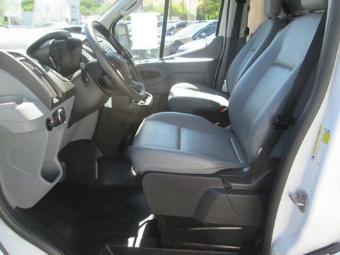Used 2018 Ford Transit 150 130 Low Roof RWD image 8