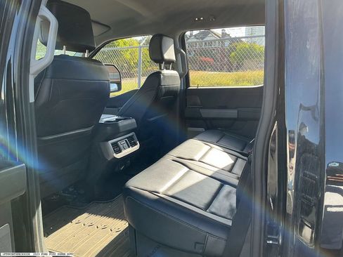 Used 2023 Ford F350 Lariat AWD/4WD image 9