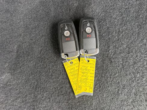 Certified 2023 Ford Edge SEL image 37