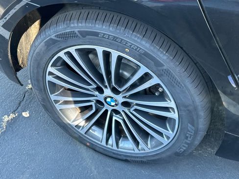Used 2020 BMW 530i w/ Convenience Package RWD image 14