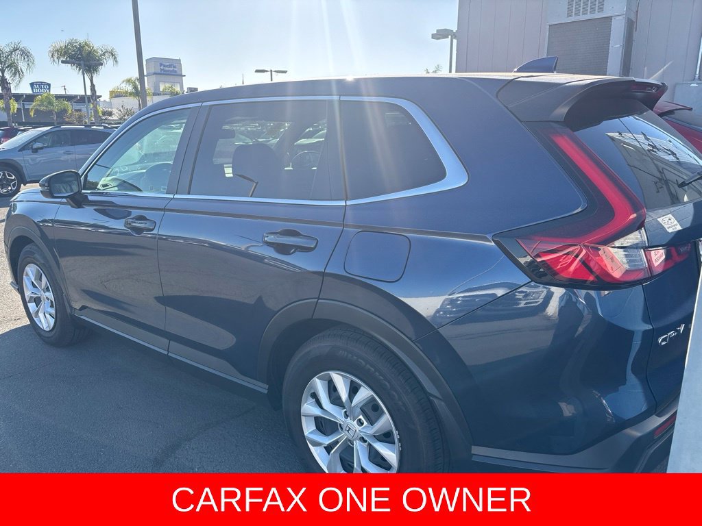 Used 2025 Honda CR-V LX image 6