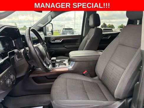 Used 2024 Chevrolet Silverado 1500 RST w/ Max Trailering Package AWD/4WD image 20