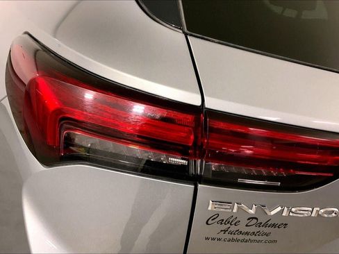Used 2023 Buick Envision Essence image 27
