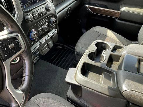 Used 2022 Chevrolet Silverado 2500 LT w/ Convenience Package AWD/4WD image 14