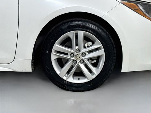 Used 2022 Toyota Corolla SE FWD image 32