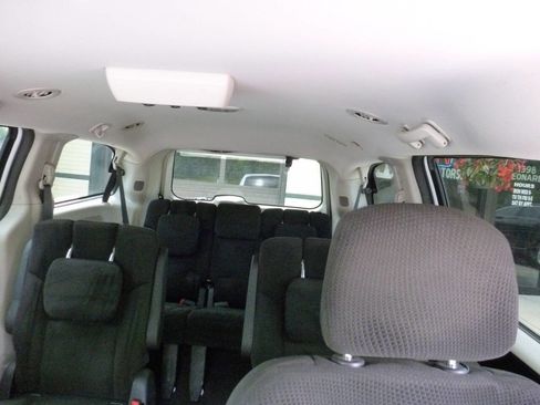 Used 2016 Dodge Grand Caravan SE w/ Quick Order Package 29E SE image 14