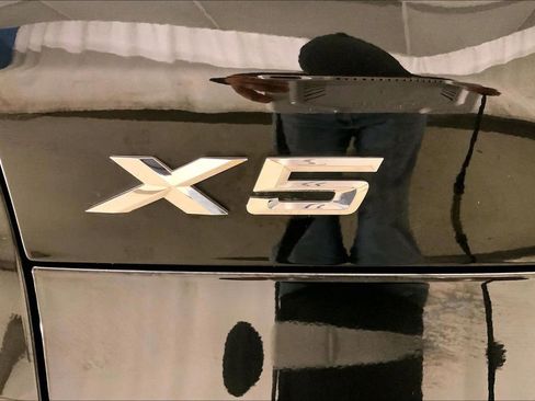 Certified 2023 BMW X5 xDrive45e w/ Executive Package image 7