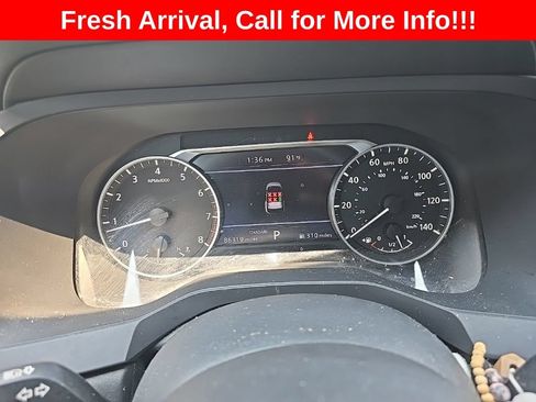 Used 2023 Nissan Pathfinder S FWD image 3