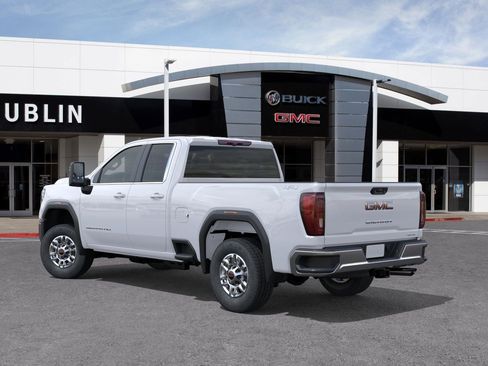 New 2026 GMC Sierra 2500 SLE w/ SLE Value Package; image 5