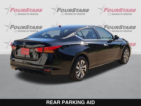 Used 2025 Nissan Altima 2.5 S FWD image 4