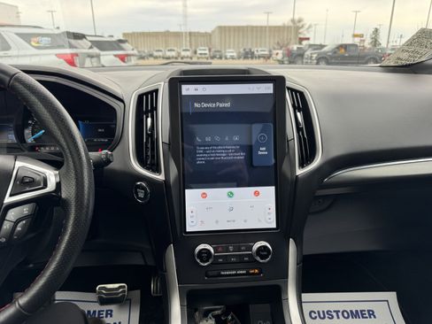 Certified 2024 Ford Edge ST-Line AWD/4WD image 23