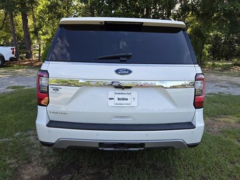 Used 2021 Ford Expedition Max Limited AWD/4WD image 13
