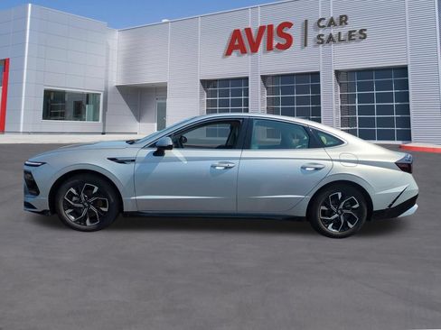 Used 2025 Hyundai Sonata SEL FWD image 10