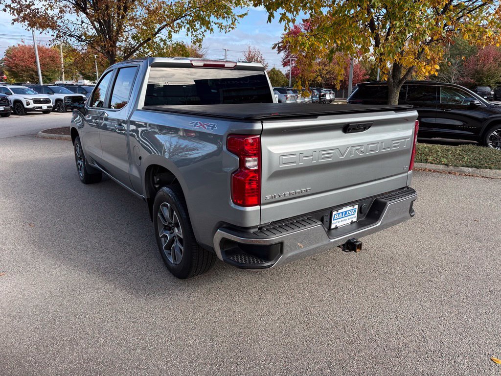 Used 2023 Chevrolet Silverado 1500 LT AWD/4WD image 3