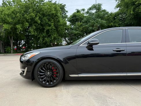 Used 2018 Genesis G90 5.0 Ultimate AWD/4WD image 14