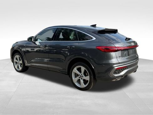 Used 2025 Audi Q5 Premium Plus w/ Premium Plus AWD/4WD image 5