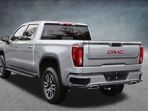 Used 2025 GMC Sierra 1500 AT4 w/ AT4 Premium Package AWD/4WD image 23